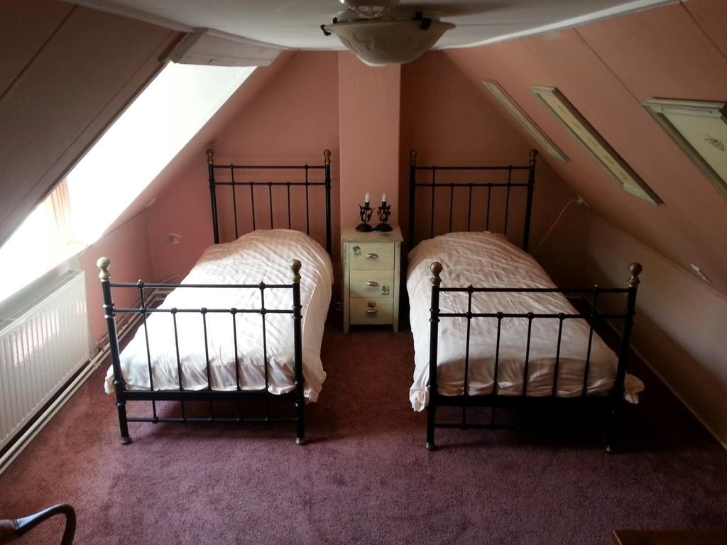 Het Bonte Paard Bed & Breakfast Dwingeloo Oda fotoğraf